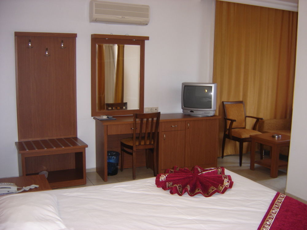 Royal Hill Otel 3*